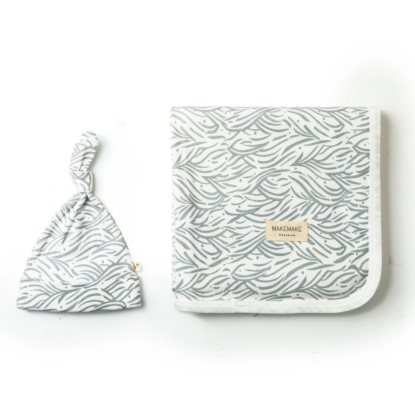 Makemake Organics Organic Swaddle Blanket & Hat Set – Waves 40"X40"