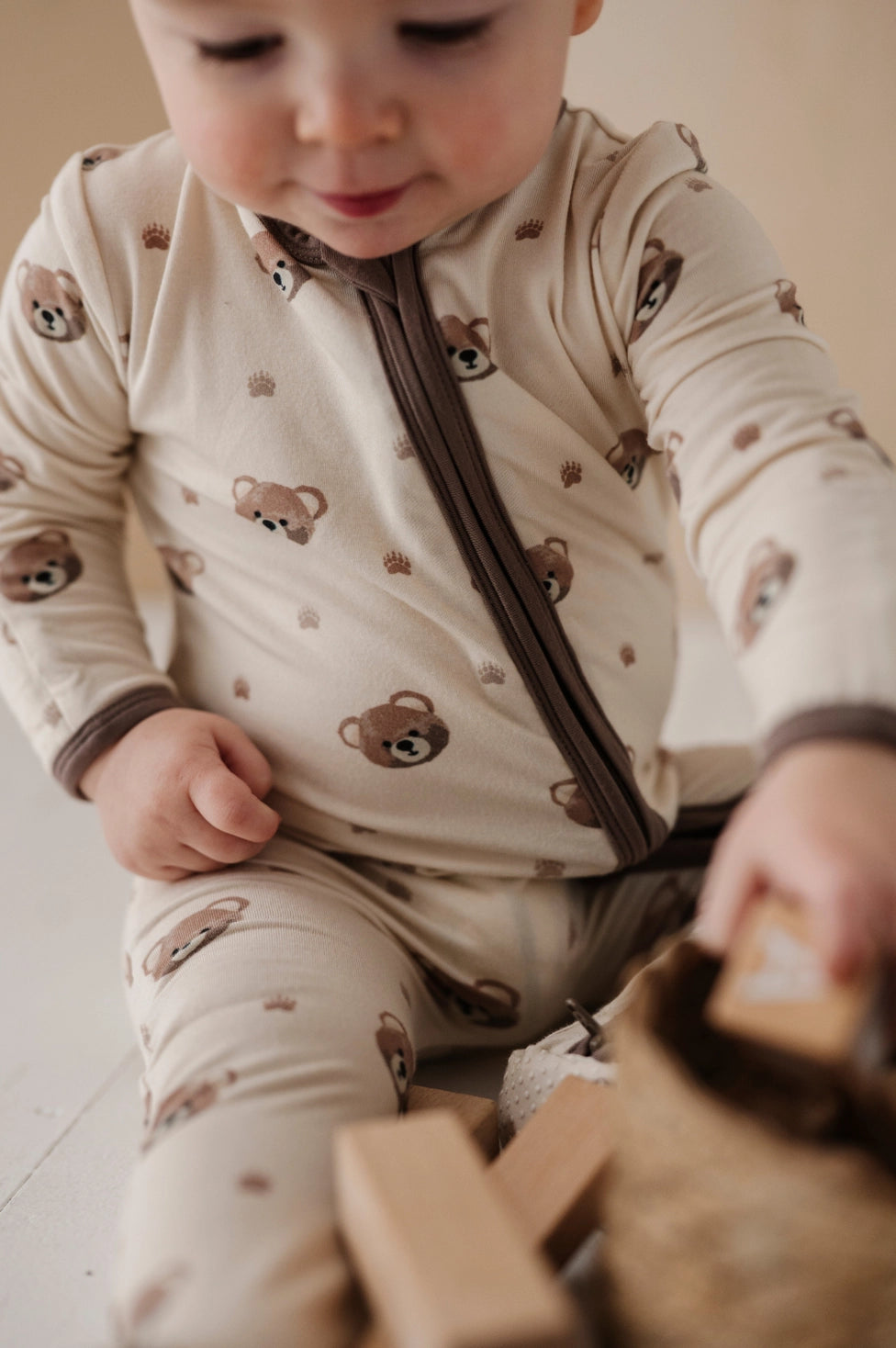 Babysprouts Clothing Company Footie Romper – Baby Bear