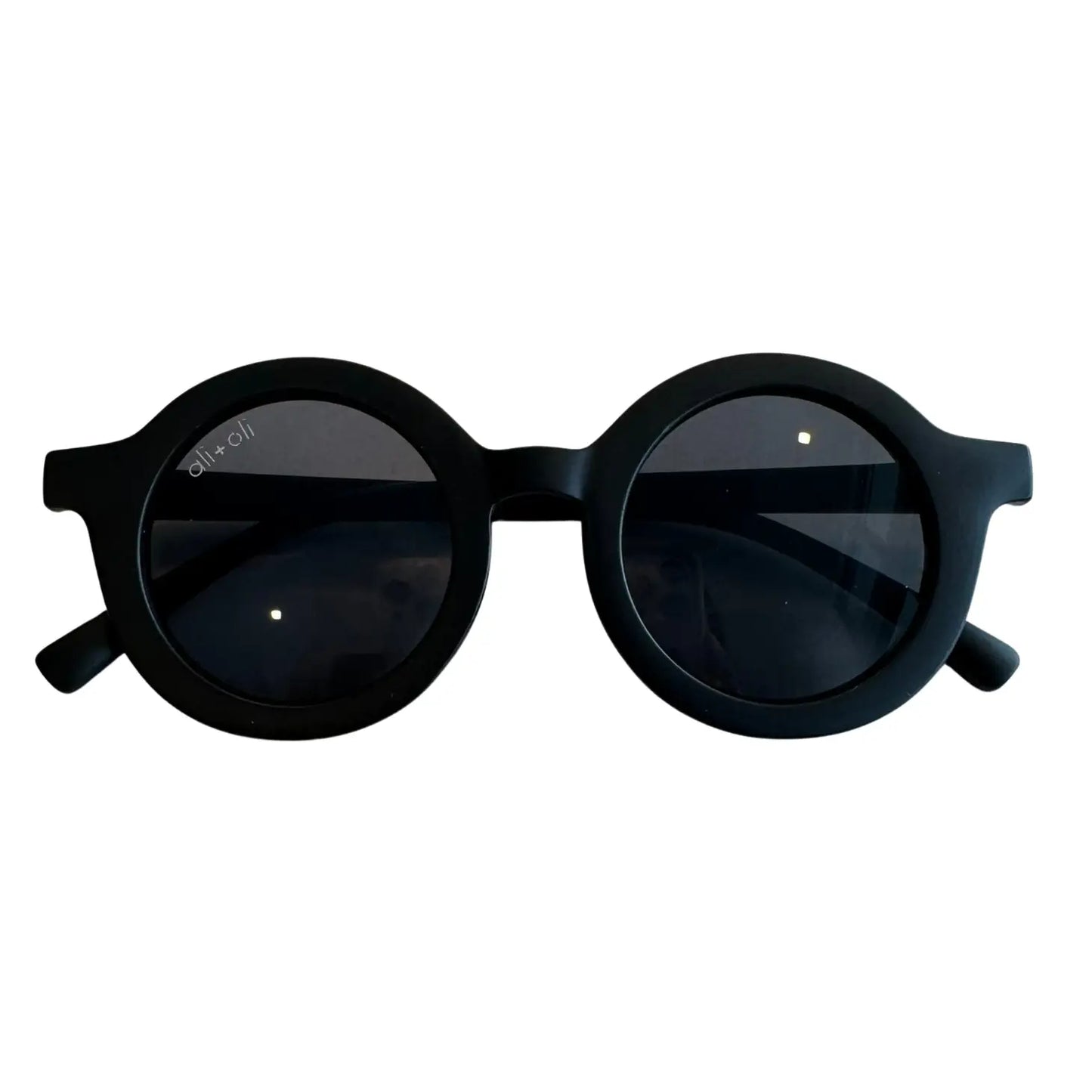 Ali and oli black round sunglasses