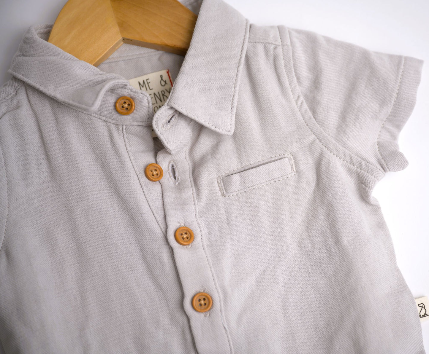 Me & Henry Helford Woven Onesie – Pale Grey