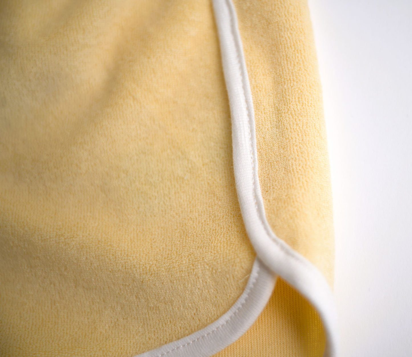 Vignette Indy Shorts – Yellow