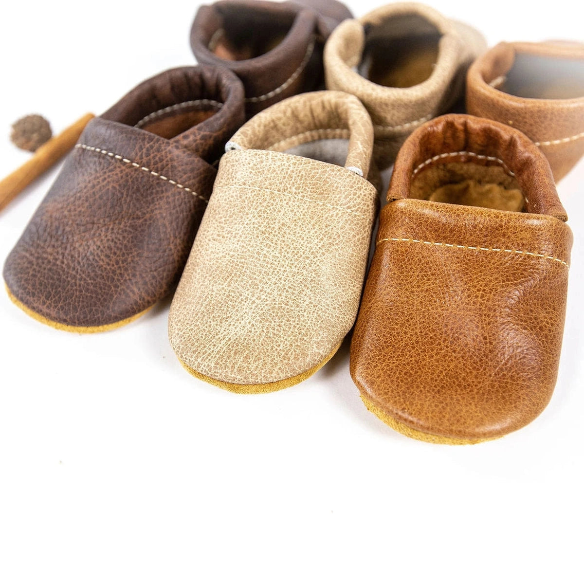 Starry knight brown leather moccasins baby booties