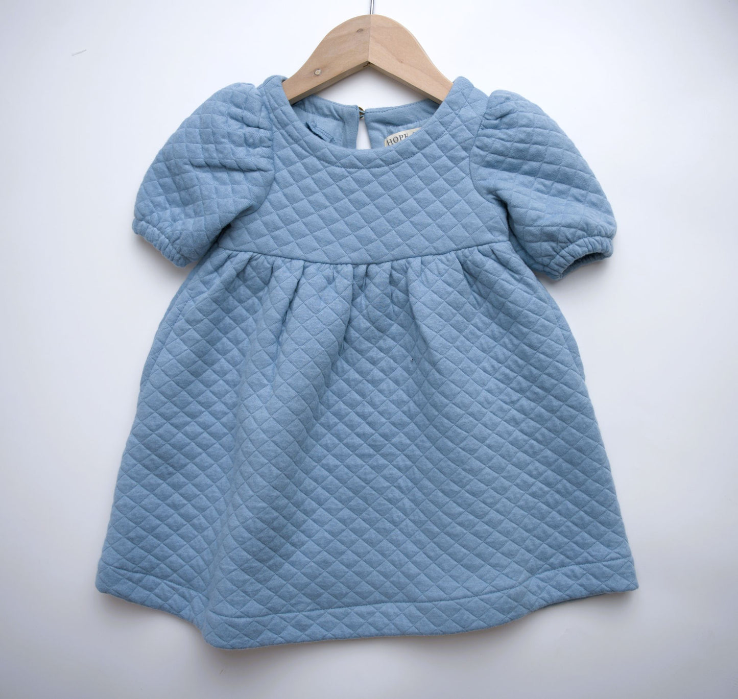 Hope and Henry Quilted Puff Sleeve Dress – Dusty Blue Quilted