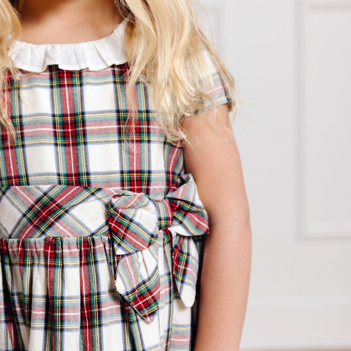 Hope and Henry Ruffle Collar Organic Party Dress – Ivory Holiday Tartan