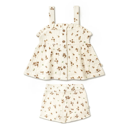 makemake, bohemia, outfit, shorts, brown, floral, peplum top
