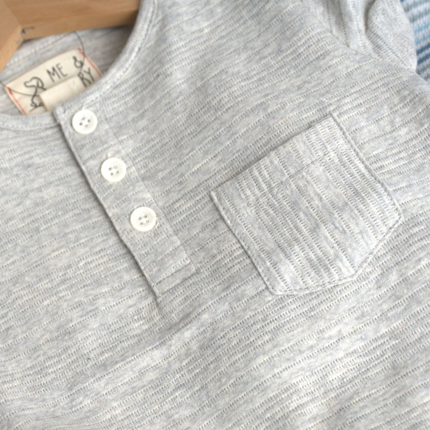 Me & Henry Dodger Henley – Grey
