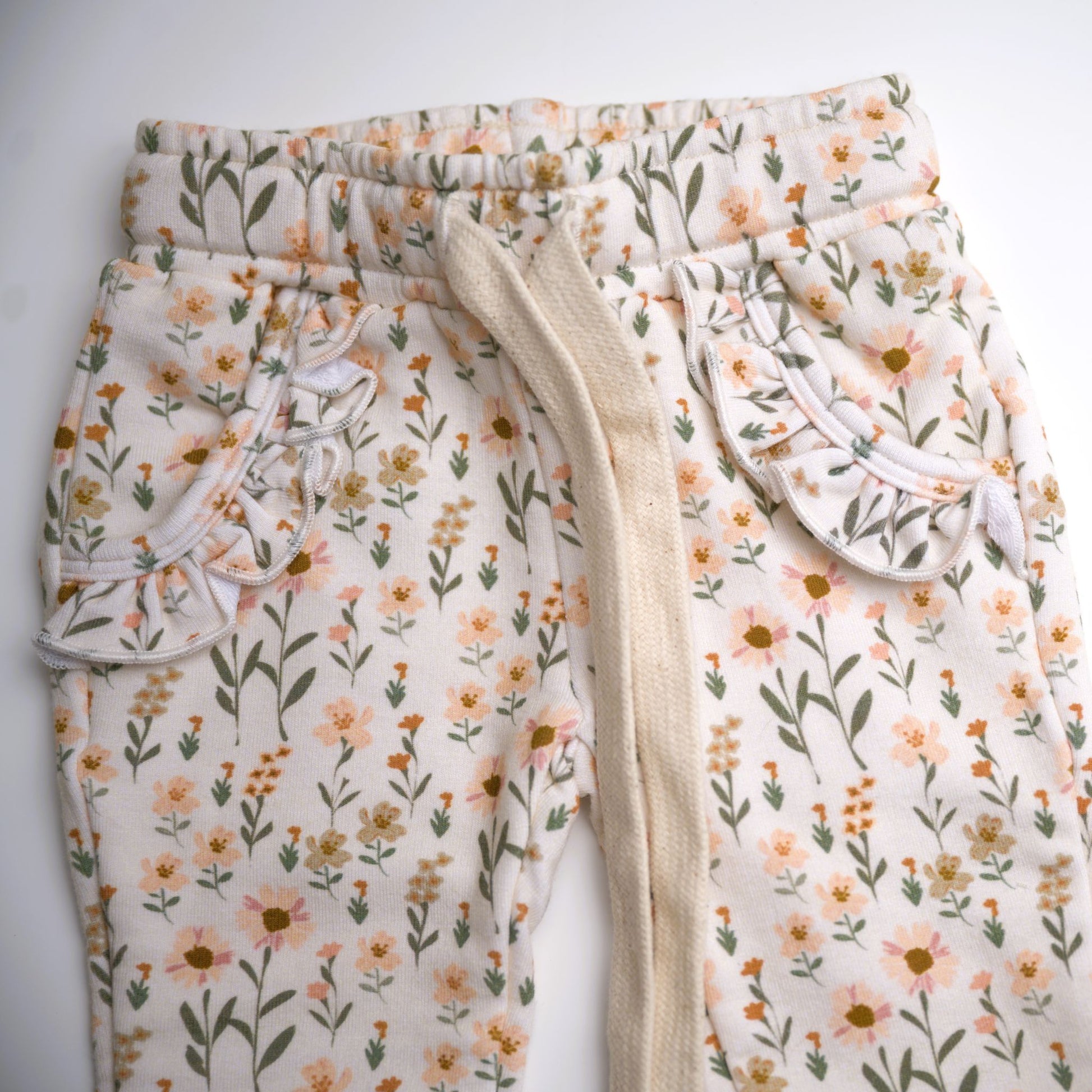 babysprouts, daisy, floral, joggers, sweatpants, pockets, girl, toddler
