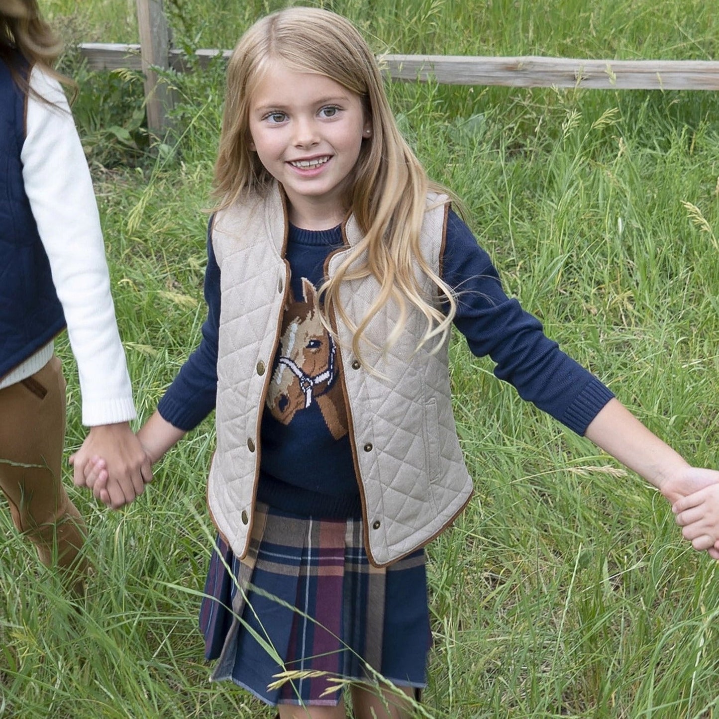 Hope and Henry Organic Pleated Skirt w/ Buckle Detail – Large Navy Plaid